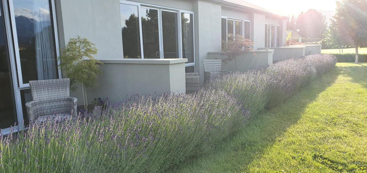 Dunluce Boutique B&B เทอาเนา ภายนอก รูปภาพ