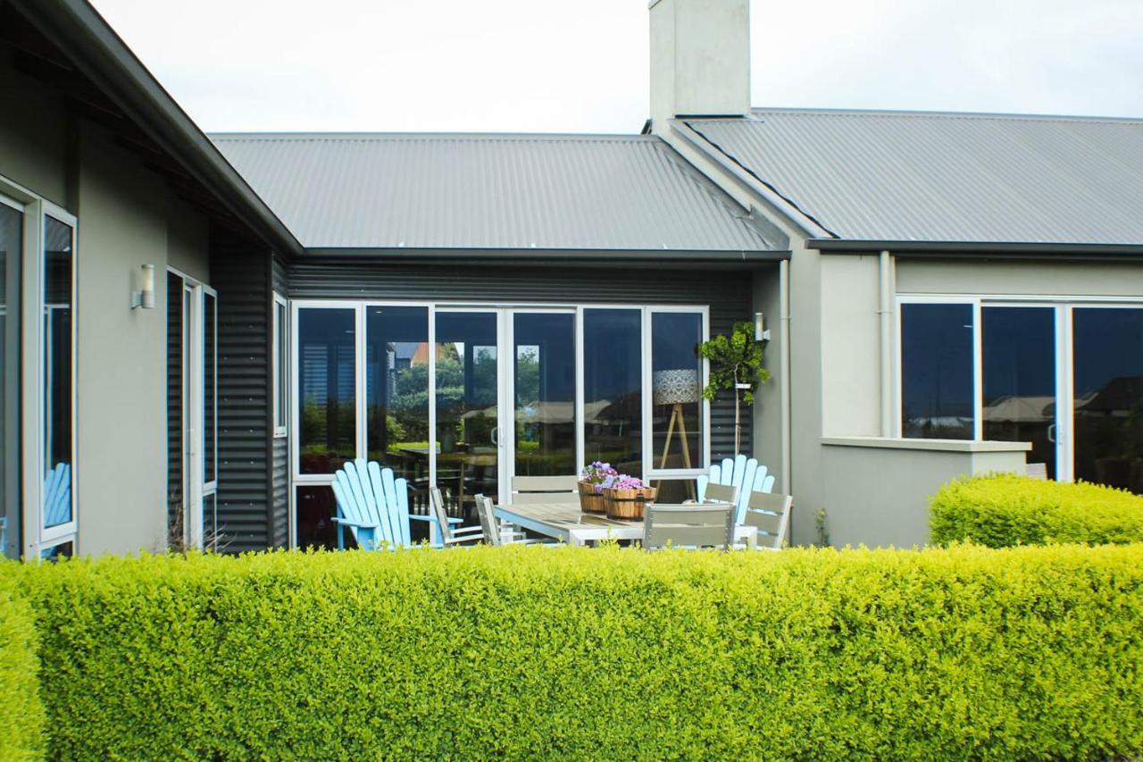 Dunluce Boutique B&B เทอาเนา ภายนอก รูปภาพ